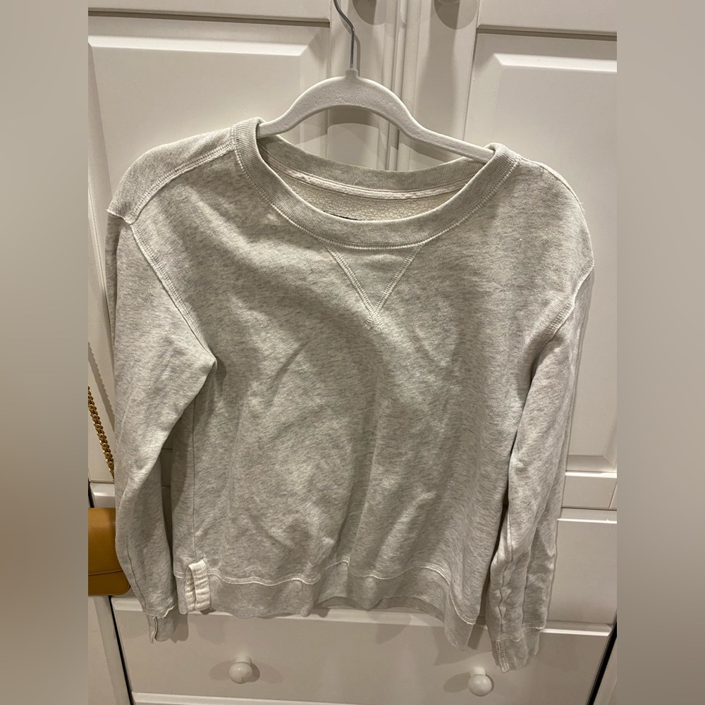 Abercrombie and Fitch crewneck